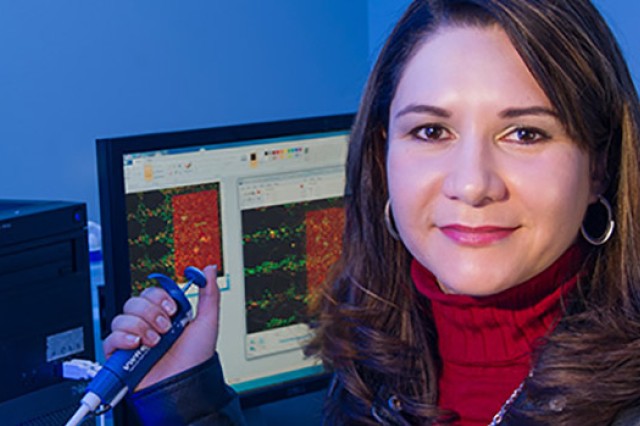 A headshot of Blanca Lapizco-Encinas.