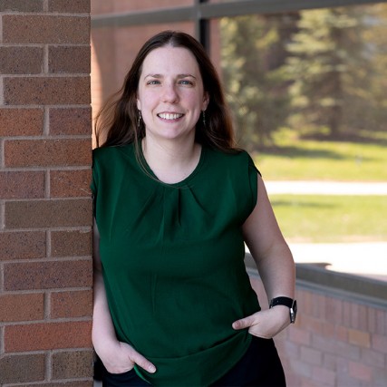 environmental portrait of faculty member Jeyhan Kartaltepe.