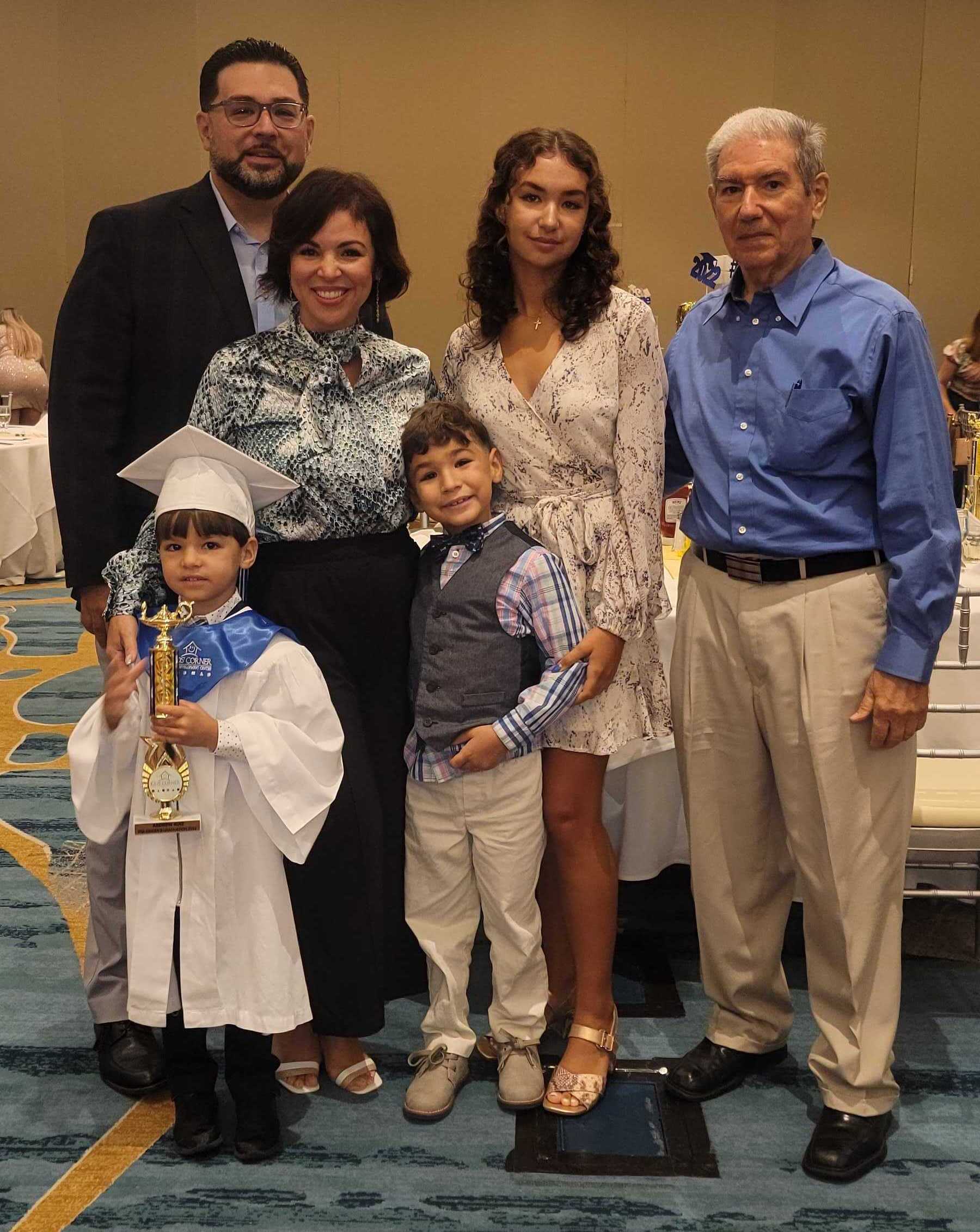 Jesus Ruiz family