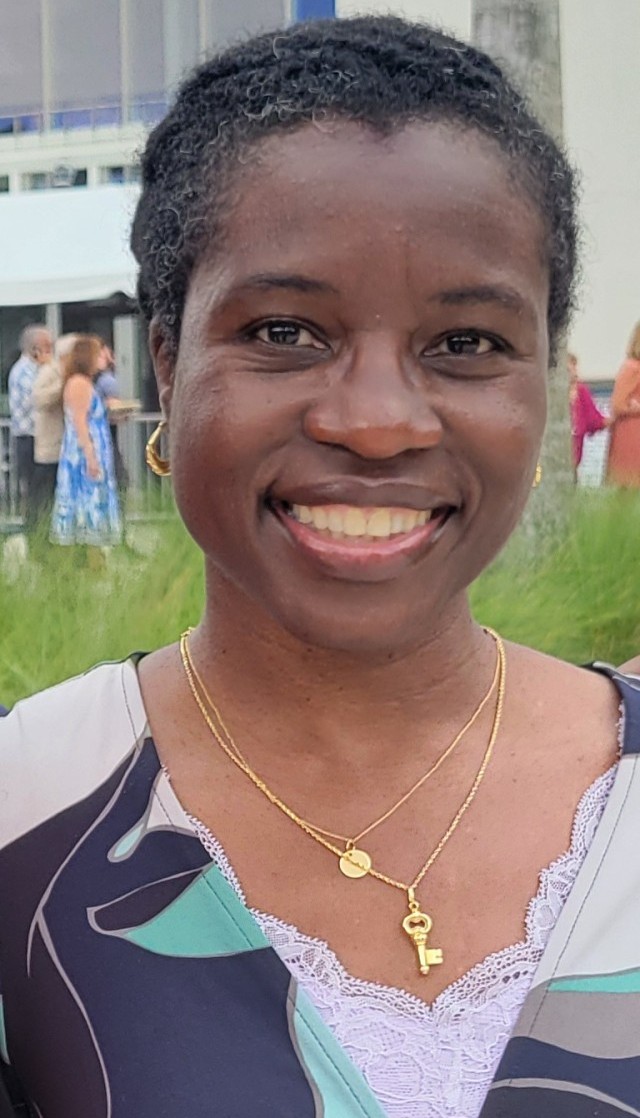 Micheline Lubin Headshot