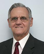 Head shot of Dr. Robert L. Snyder