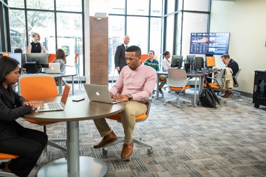 Saunders students study and learn together