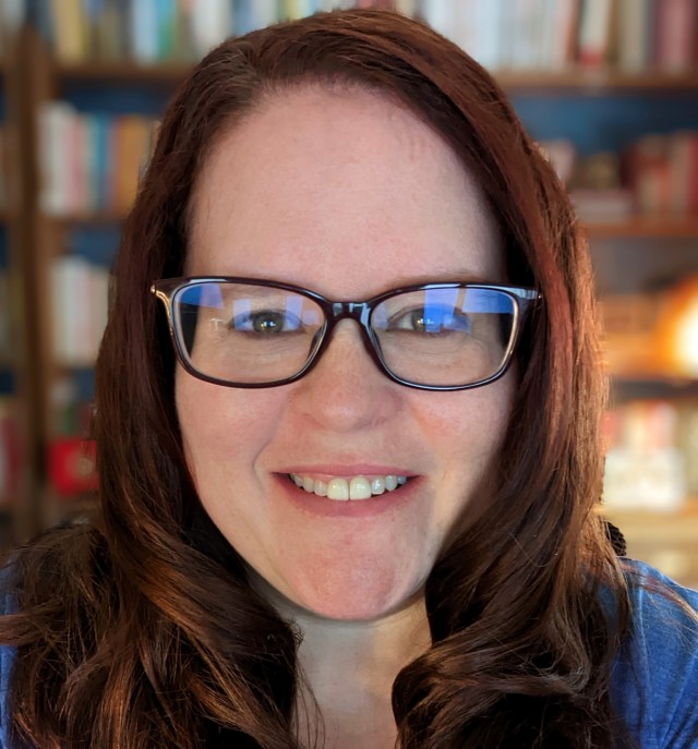 Allison Clark headshot