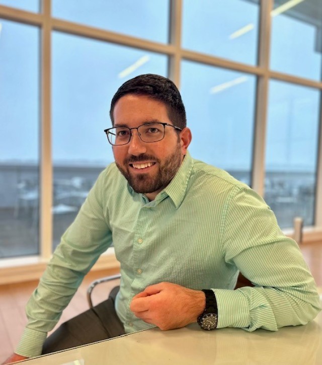 Nathan Reichert ’12 (NTID)