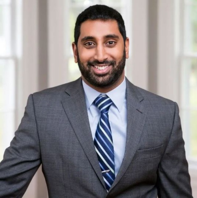 Kurt Button MBA ‘10 (SCB)