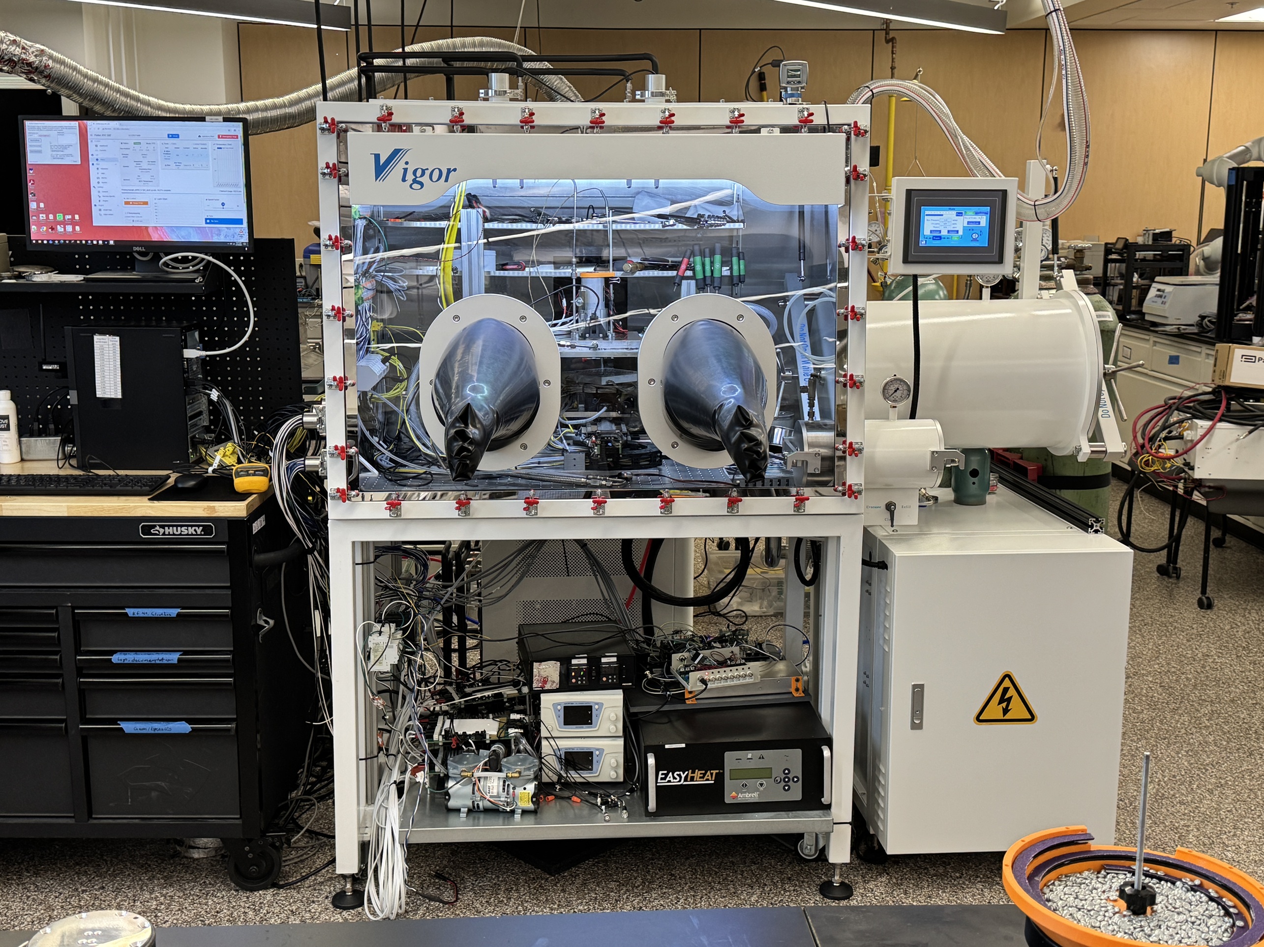 Atlas Multi-nozzle MMJ Machine