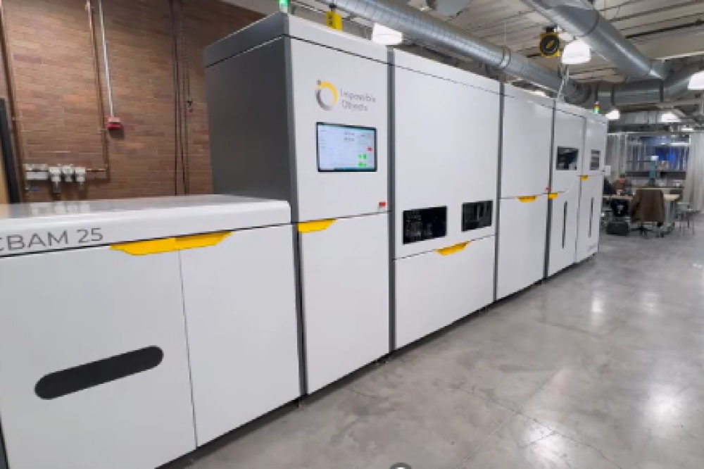 Impossible Objects Composite Printer