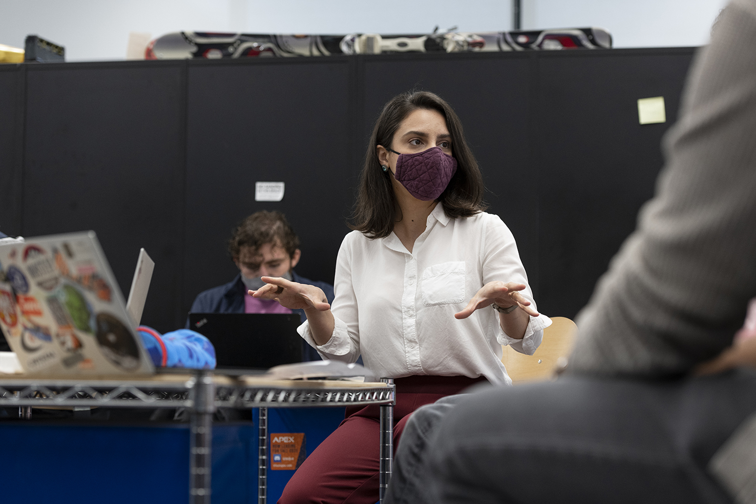 Lara Goulart teaches in an industrial design studio.