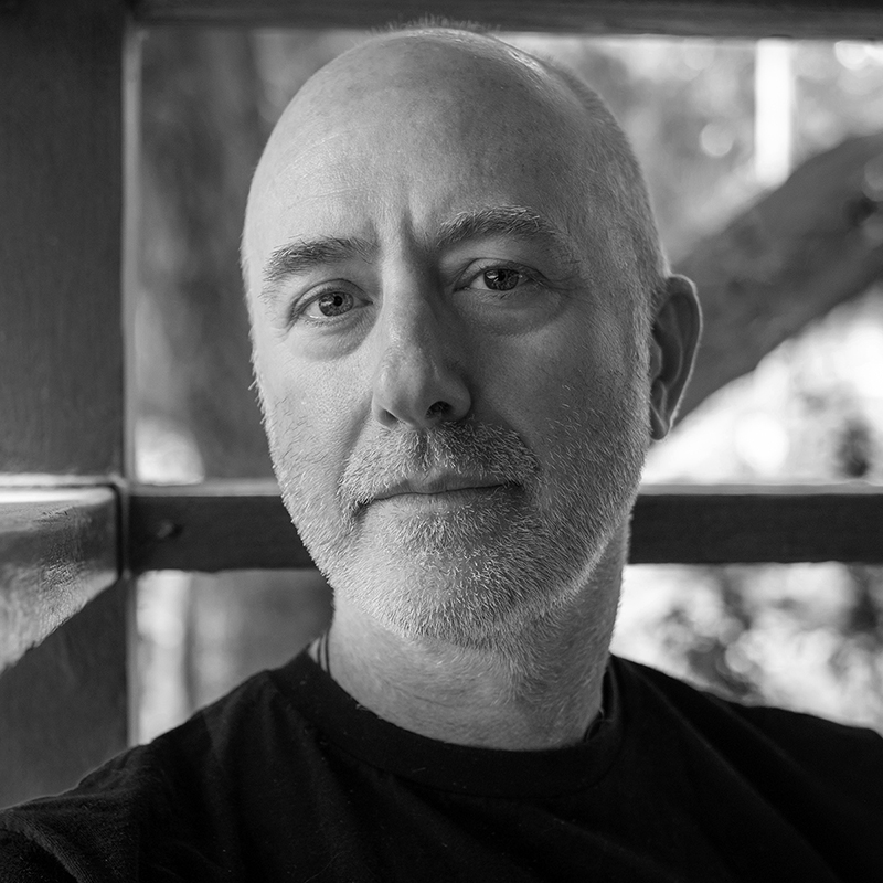 Jonathan Knight headshot.