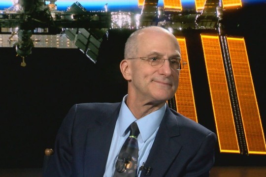 Don Pettit appears on stage
