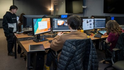 Students work in a computer lab.
