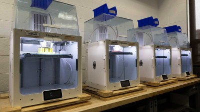 A line of Ultimaker 3D printers.