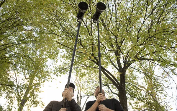 Big Shot photographers test lighting kits.