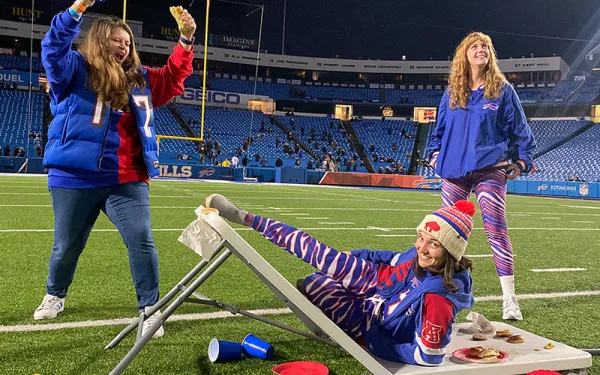 Big Shot participants dressed up as Bills tailgaters.