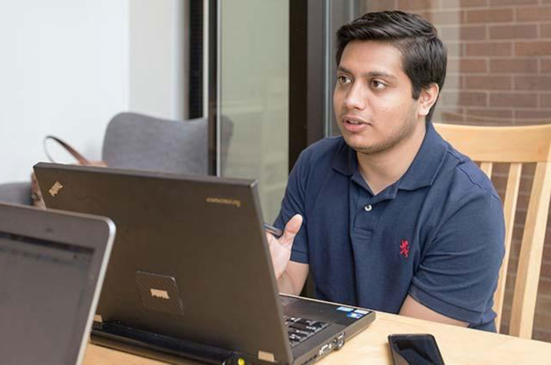 Capstone student & faculty expert consulting