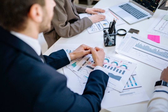 person doing financial analysis