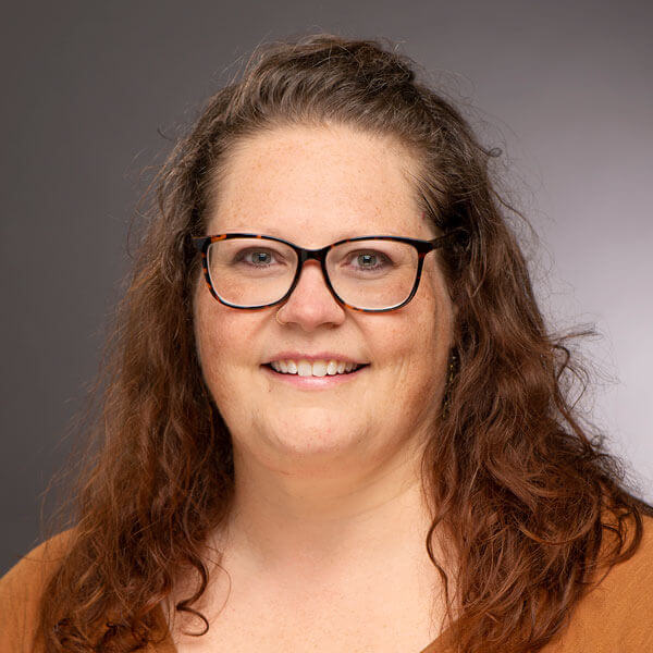 Headshot of Jileen Carter