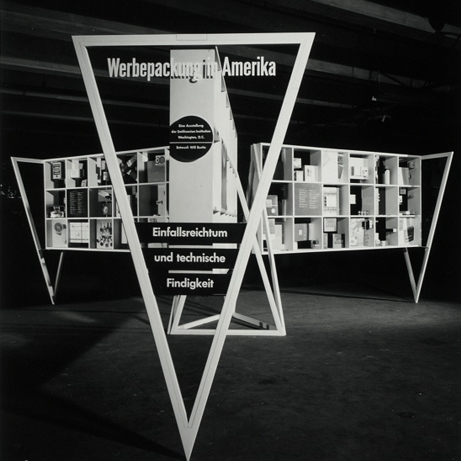 Photograph.  Overview of Werbepackung in Amerika exhibit, 1950s.  Designed by Burtin for United States Information Agency.  Photographer: Ezra Stoller © Esto