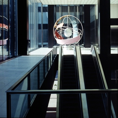 Photograph. Approaching The Atom in Action exhibit via escalator. Designed for Union Carbide Corporation, c.1961. Photographer: Ezra Stoller © Esto.
