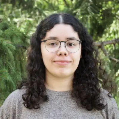 Headshot of Natalie Malagon.