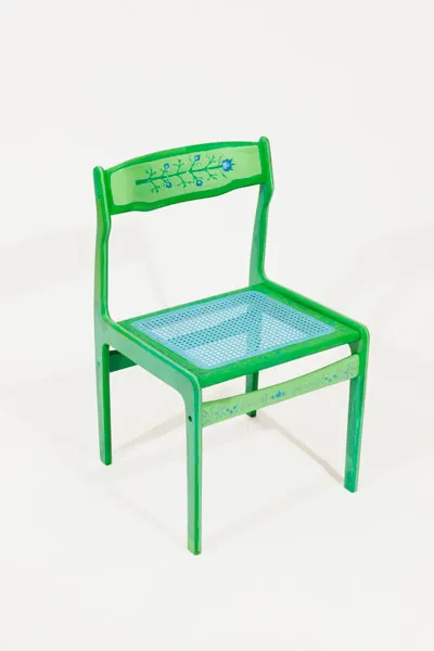 I wanted to use lighter and summer-esque colors to create what I like to envision as a wildflower garden you may see on a lot of rural properties. 