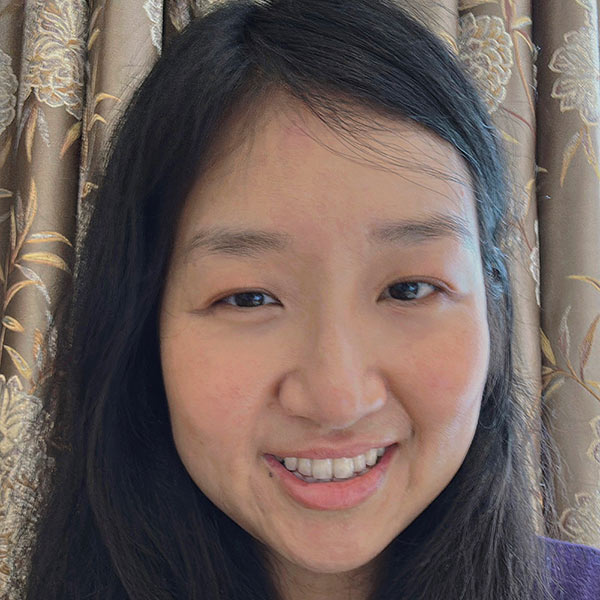 Alicia Wong Headshot