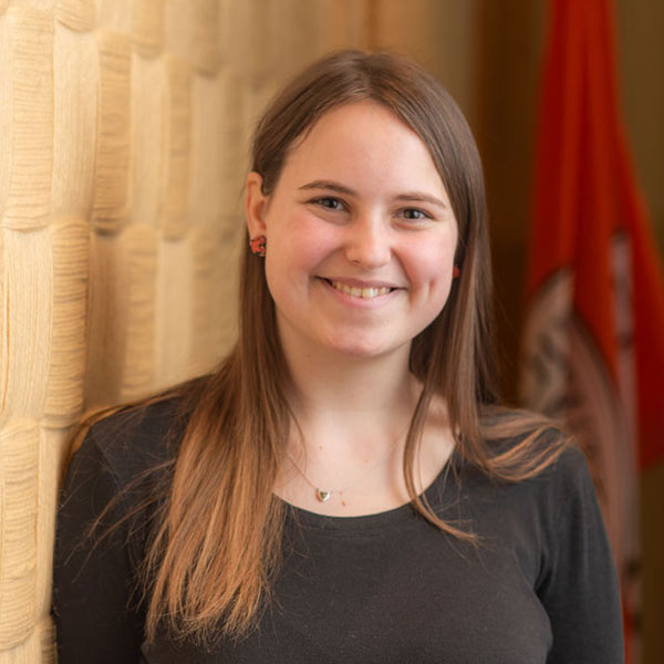 Peyton D’Anthony Headshot