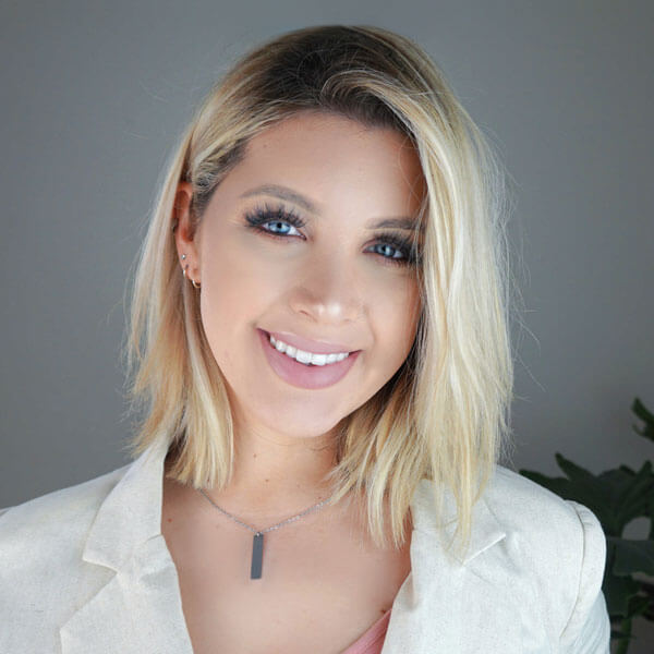 Portrait of Jolene Alu