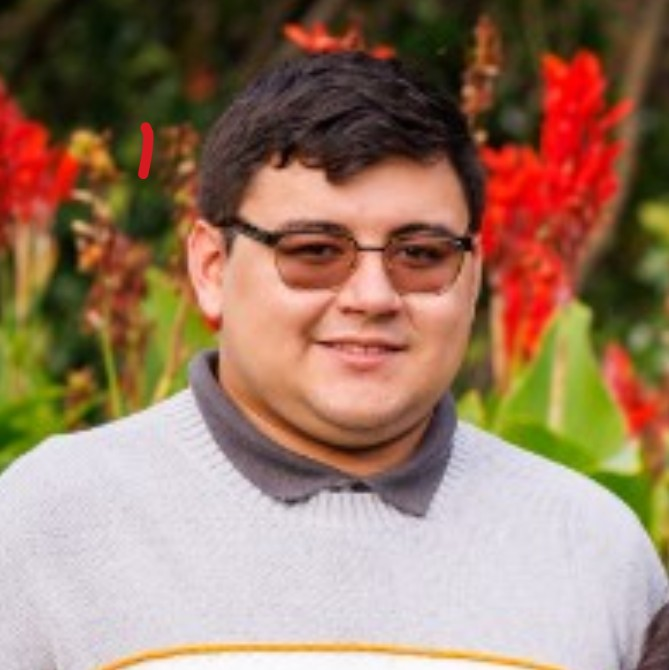 Ethan Danielak Headshot