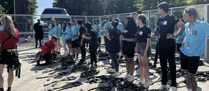 COMS Students lined up at an Orientation Event
