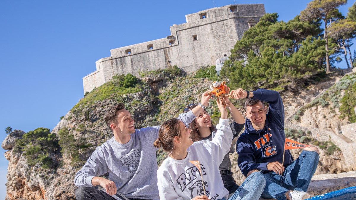 Study Abroad students around Dubrovnik