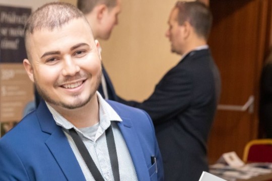 HTM student Angel Hristov wins the 2022 ICRIE Hotel Challenge by Knowledge Matters