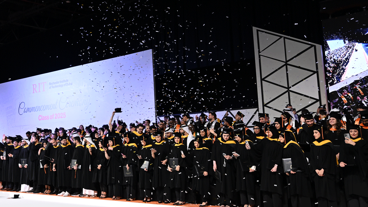 Group photo of graduates