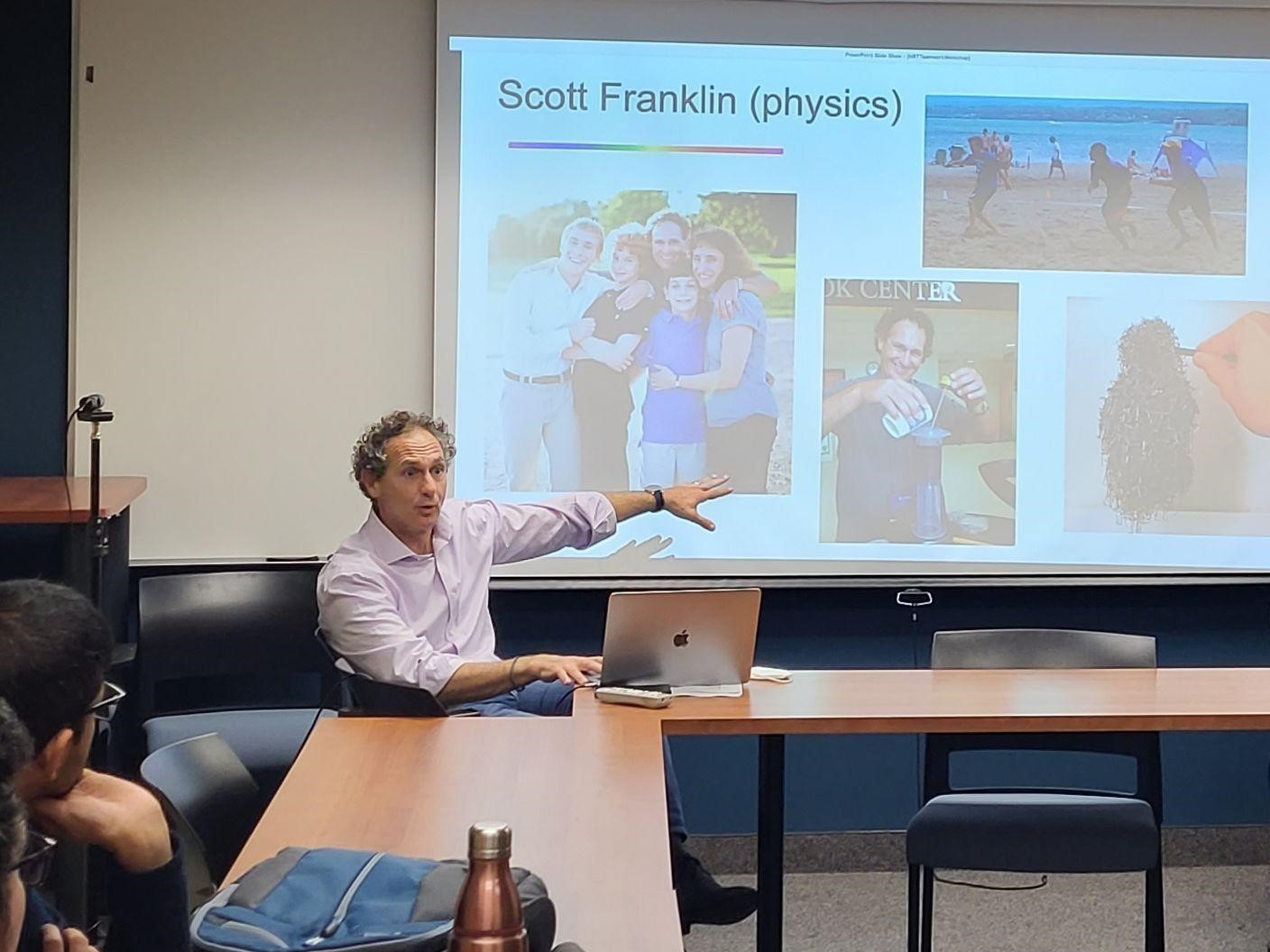 Dr. Scott Franklin, professor of physics and director of CASTLE, offered a workshop on leadership and collaborative research.