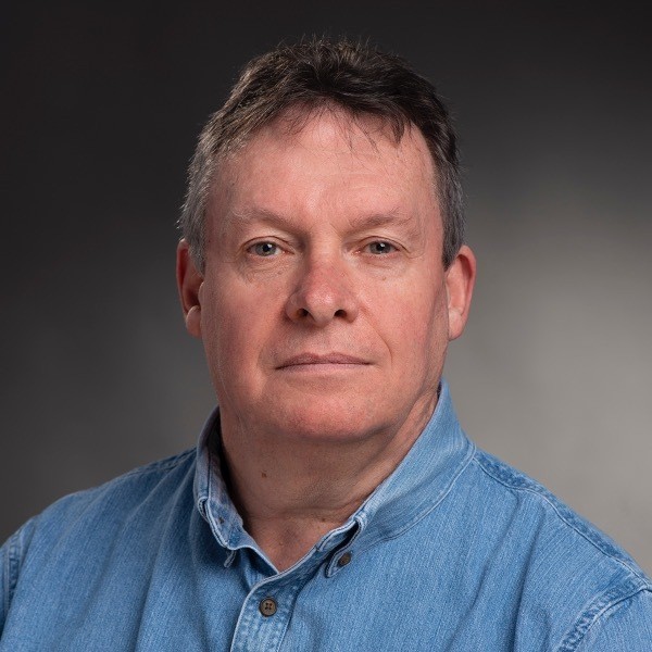 Headshot of Stephen Luxmore