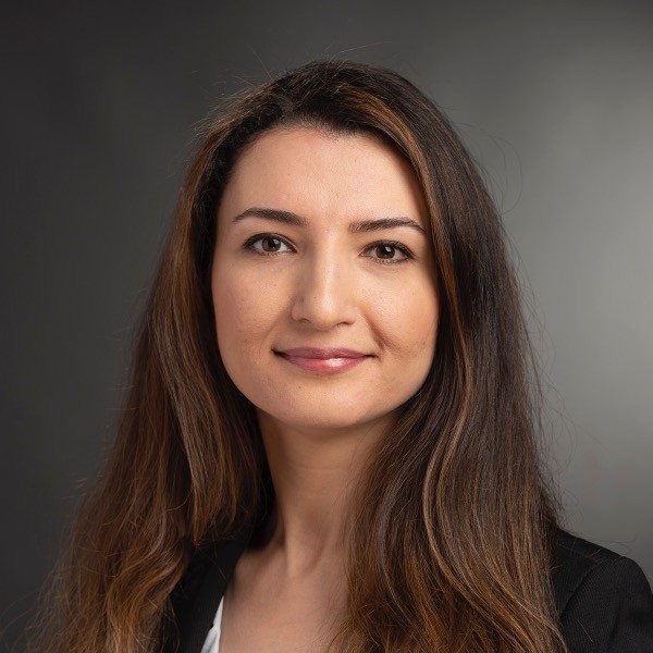 Photo of Nasibeh Azadeh Fard