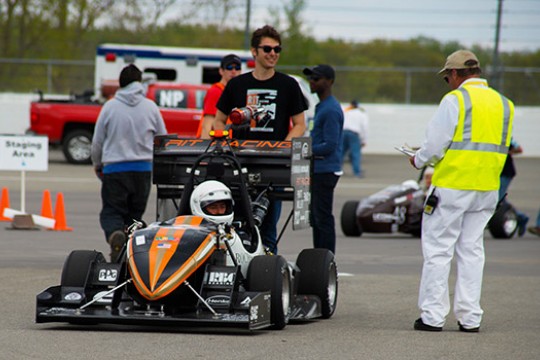 RIT Formula car lining up for race