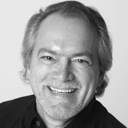 Steff Geissbuhler headshot.