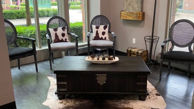 Alternate view of coffee table and waiting area