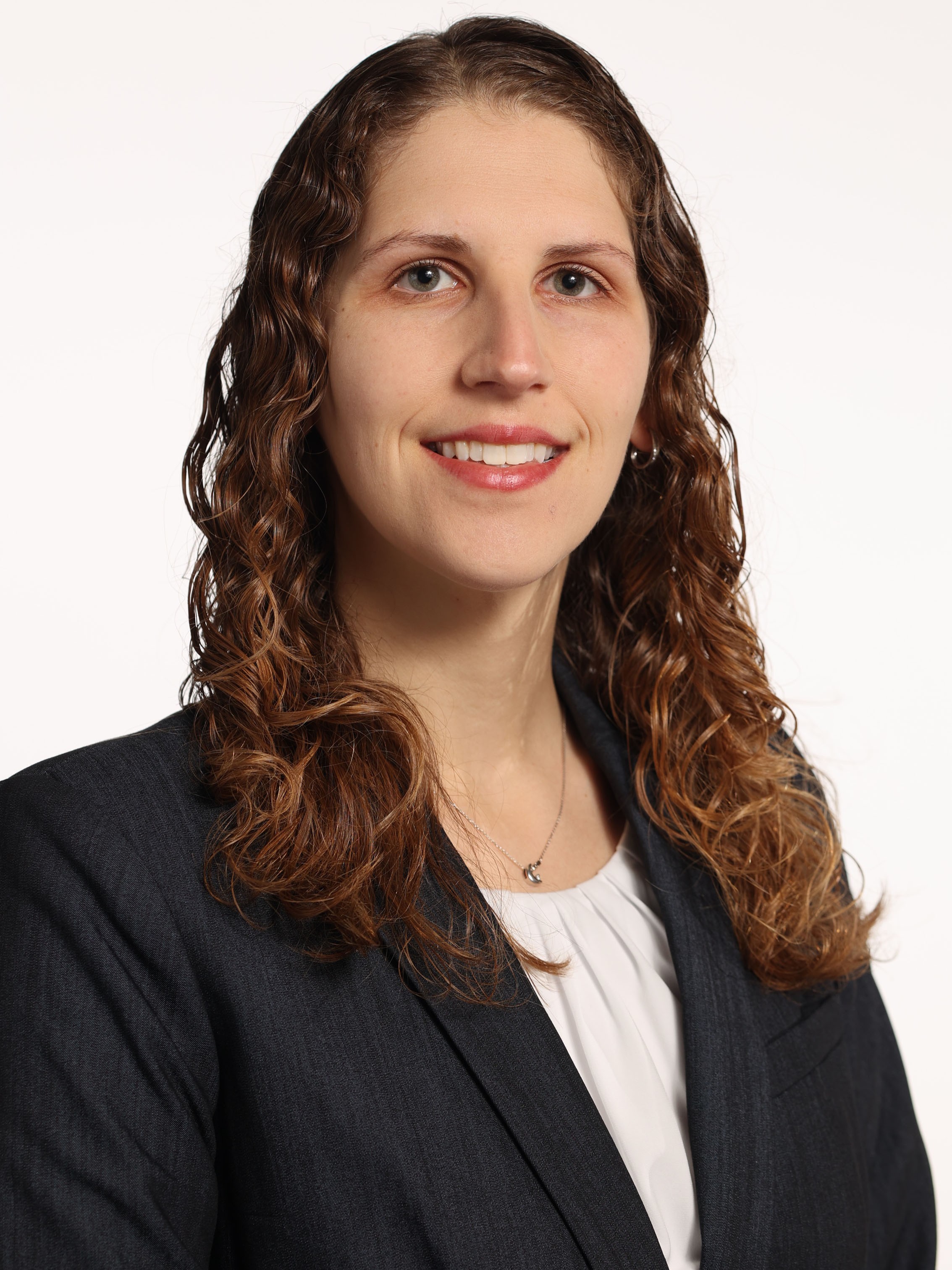 headshot of Valerie Rapson