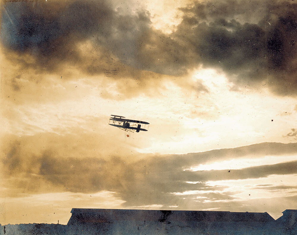 Wright Brothers Plane in flight