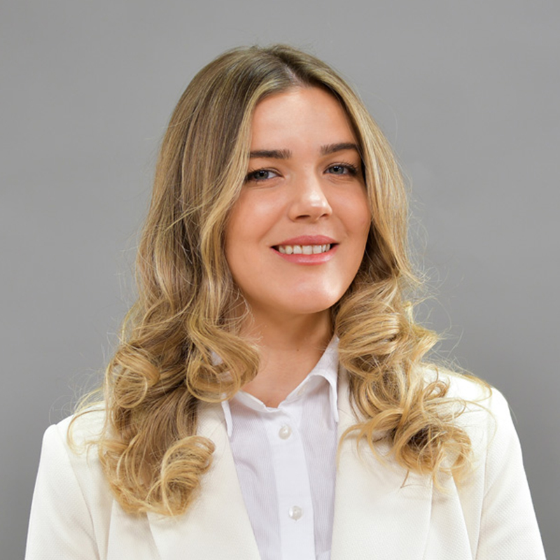 photo of Laureta Lumi