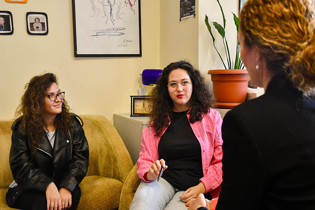 students at the academic support office