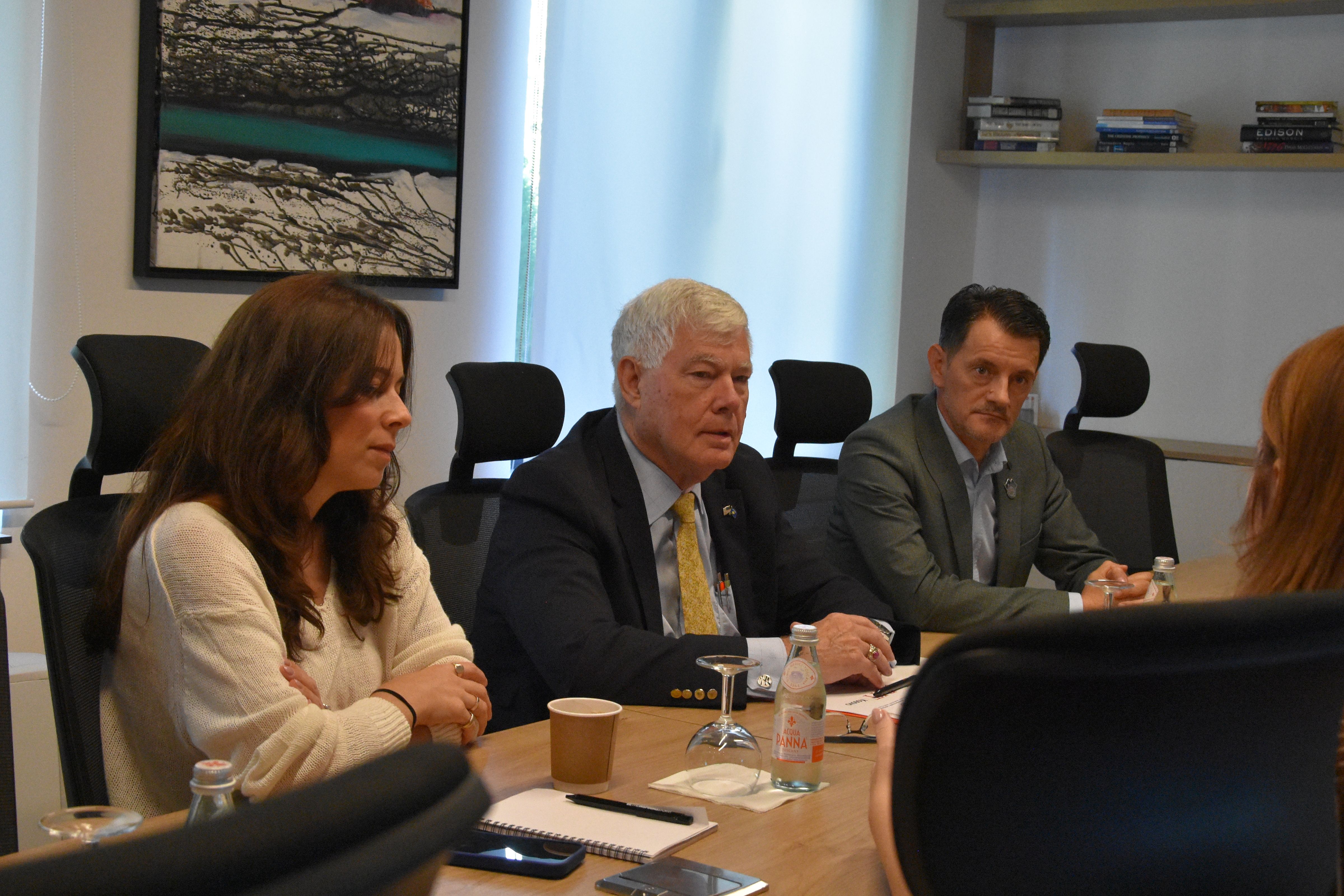 photo of president, dean and associate dean 