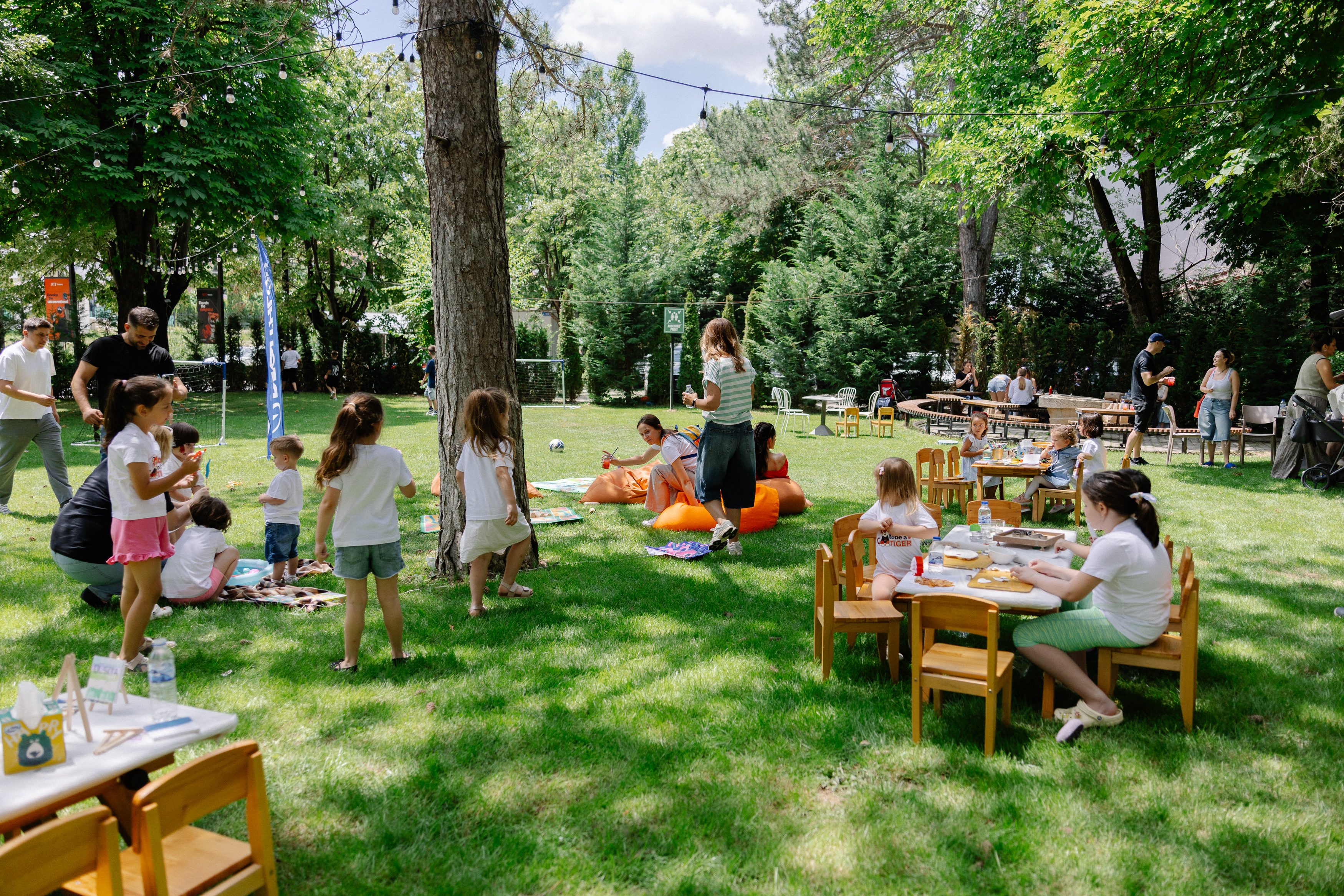 picture of the kids at rit kosovo during alumni kids event