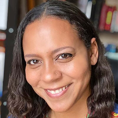 Headshot of Stefanie Dunning.