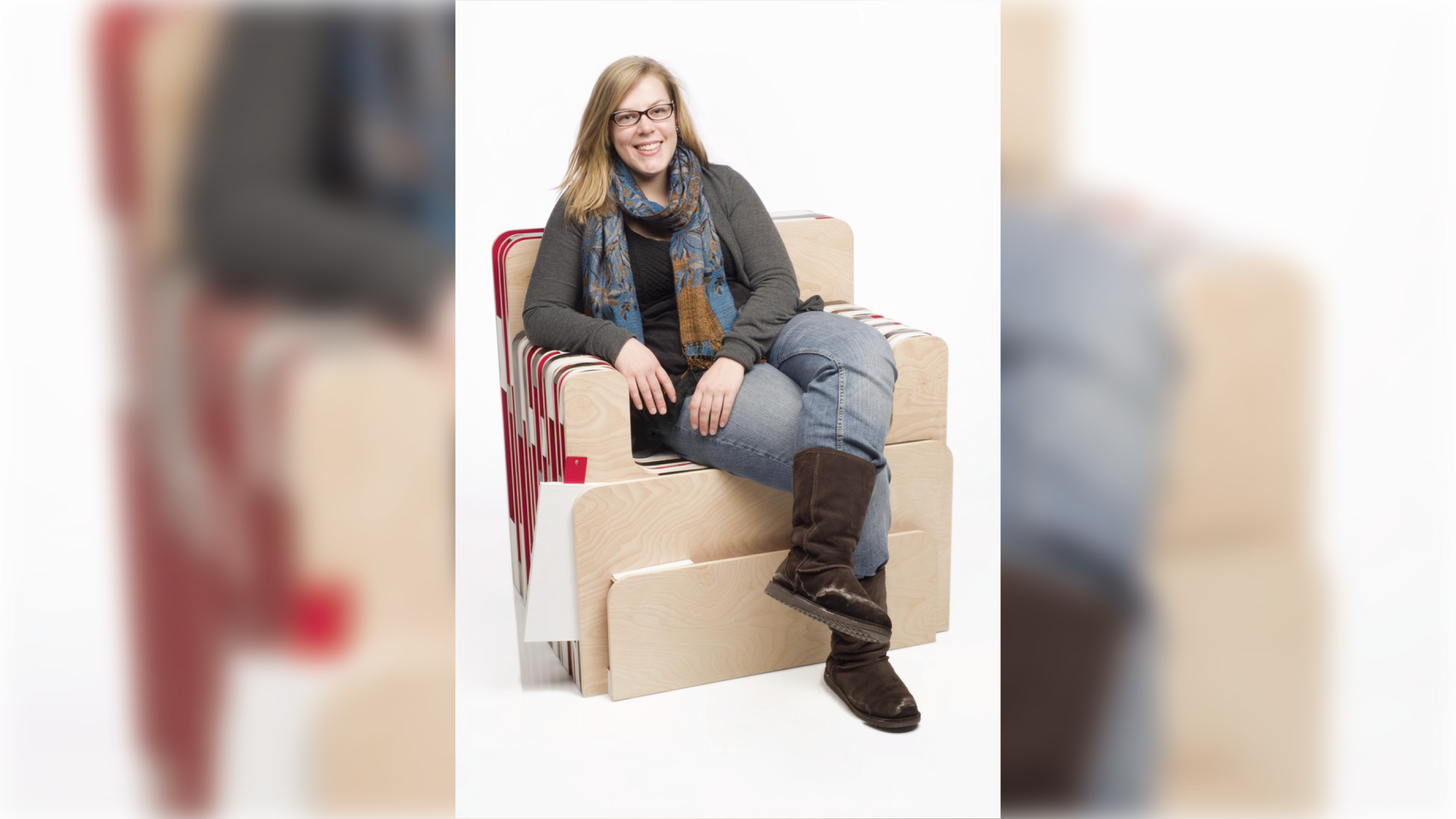 Student sitting at the armchair.