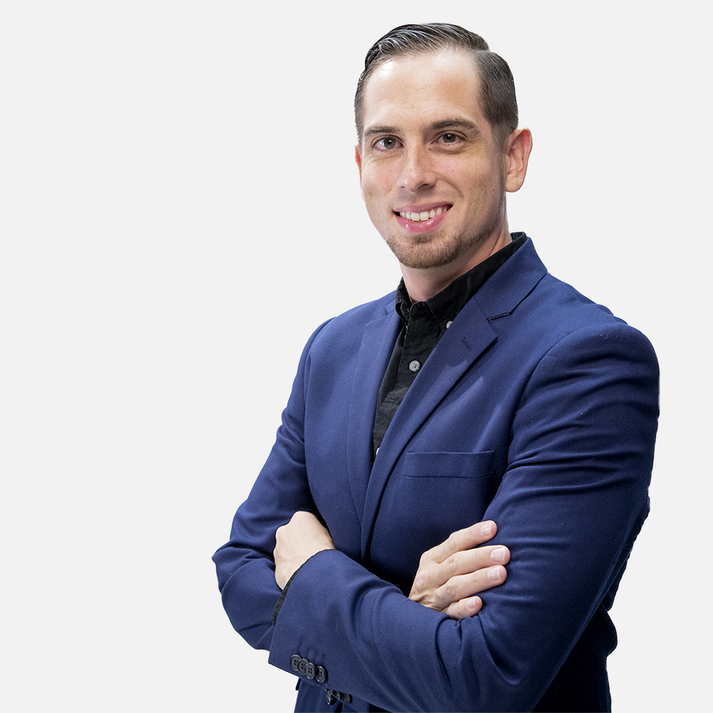 Photo of Alex Abenchuchan