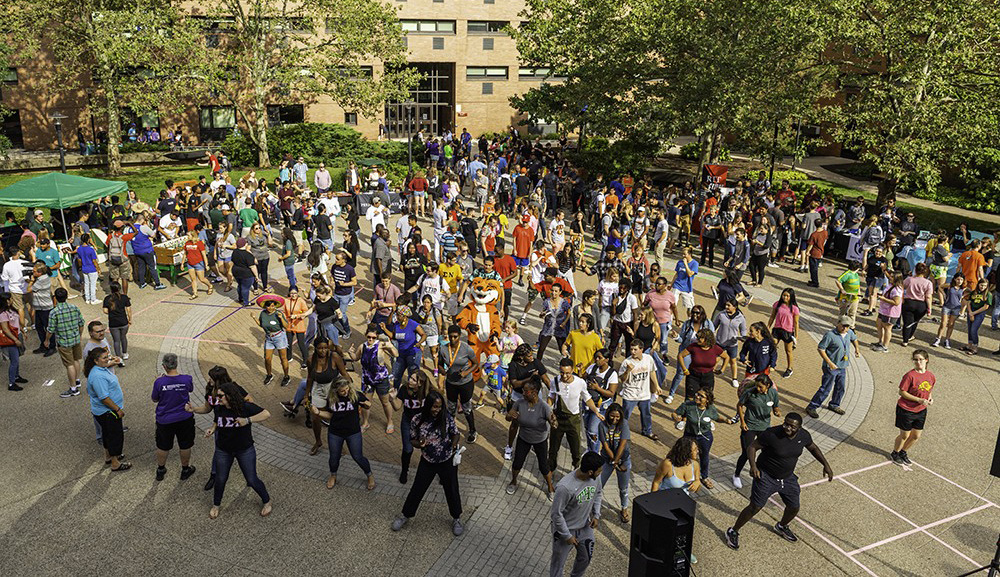 Students at Apple Fest