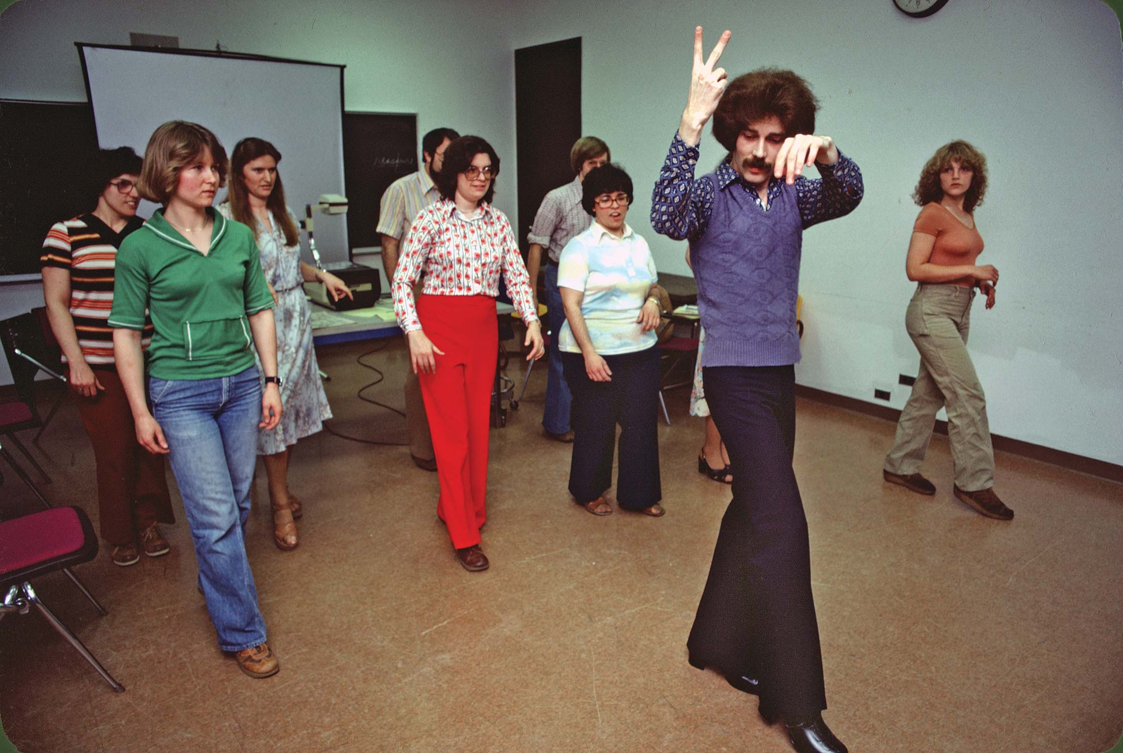 Photo of an NTID dance class in 1976
